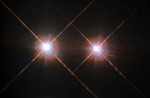 Dvojhvězda Alfa Centauri na snímku z HST
