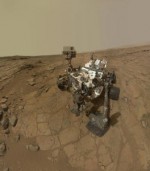 Curiosity nalezl na Marsu organické molekuly, které mohou mít biologický původ