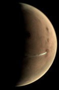 Evropská sonda Mars Express pozorovala kuriózní oblak