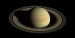 Astronomové zpřesnili délku dne na planetě Saturn