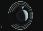Planetu Uran doprovázejí tři asteroidy